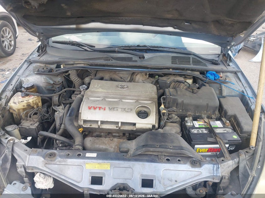 2004 Toyota Camry Solara Se V6 VIN: 4T1CA38P94U020108 Lot: 45320652
