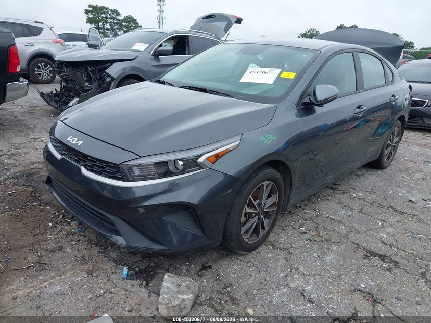 2024 KIA FORTE auction photo 2