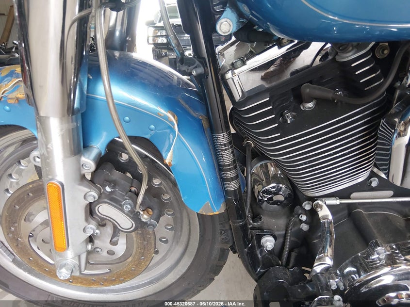 2011 Harley-Davidson Flstf VIN: 1HD1BX515BB017293 Lot: 45320687