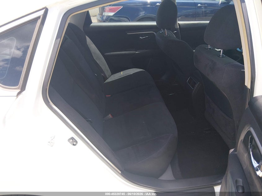 2013 NISSAN ALTIMA auction photo 8