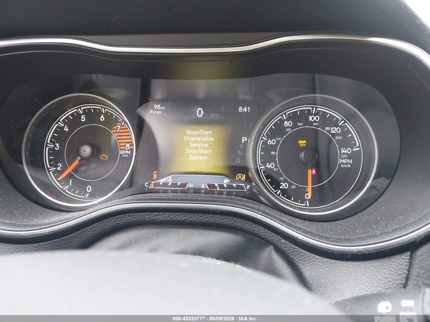 2019 JEEP CHEROKEE auction photo 7