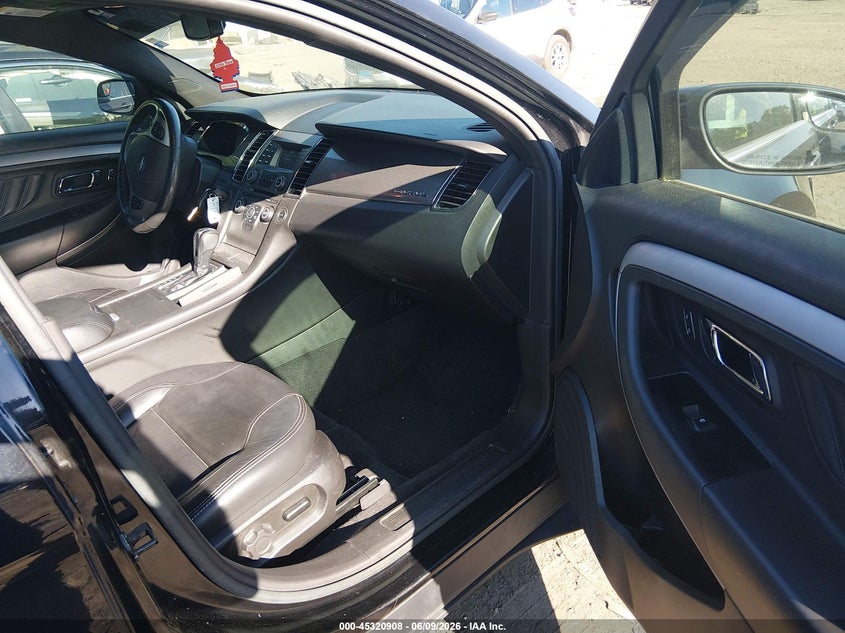 2017 FORD TAURUS auction photo 5