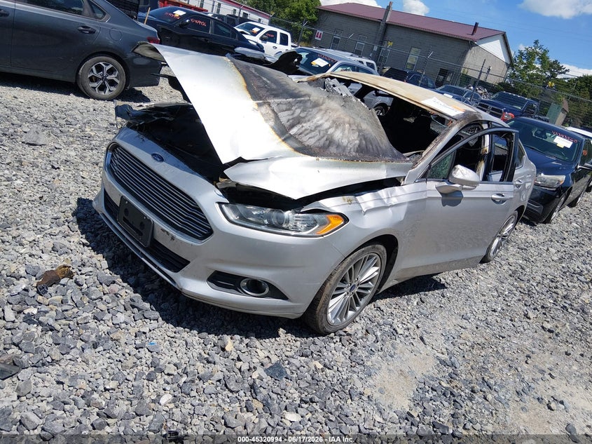 2015 FORD FUSION auction photo 2