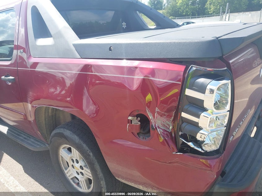 2007 Chevrolet Avalanche 1500 Ls VIN: 3GNEC12J97G185672 Lot: 45320996