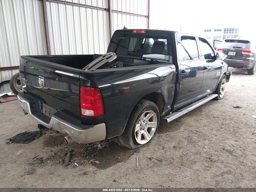 2017 RAM 1500 auction photo 4