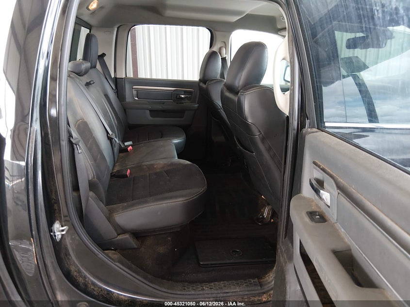 2017 RAM 1500 auction photo 7