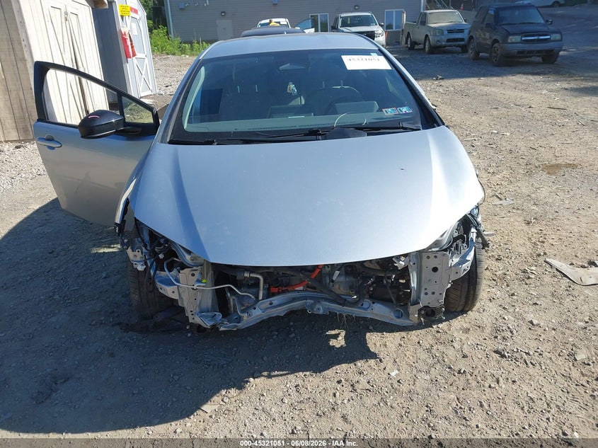 2024 Toyota Prius Le Awd-E VIN: JTDADABU4R3010511 Lot: 45321051