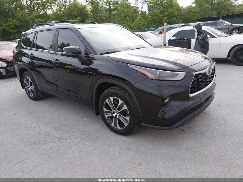 Vin: 5tdkdrah1rs527903, lot: 45819009, toyota highlander xle 2024 img_1