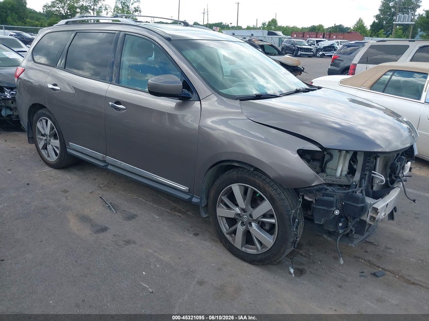 2013 NISSAN PATHFINDER PLATINUM
