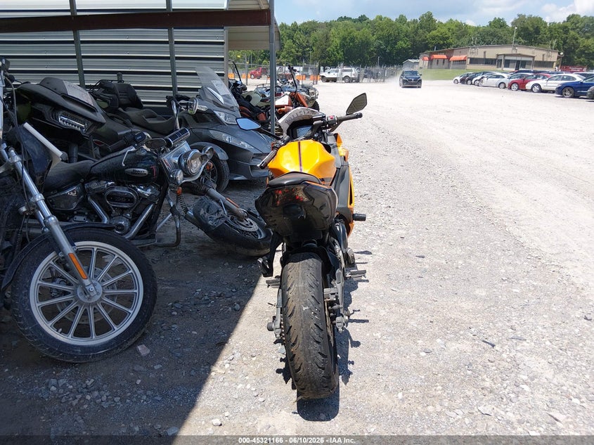 2025 Kawasaki Ex650 P VIN: ML5EXEP11SDAF7504 Lot: 45321166