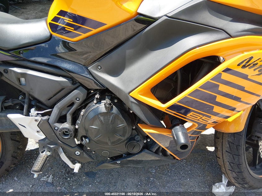 2025 Kawasaki Ex650 P VIN: ML5EXEP11SDAF7504 Lot: 45321166