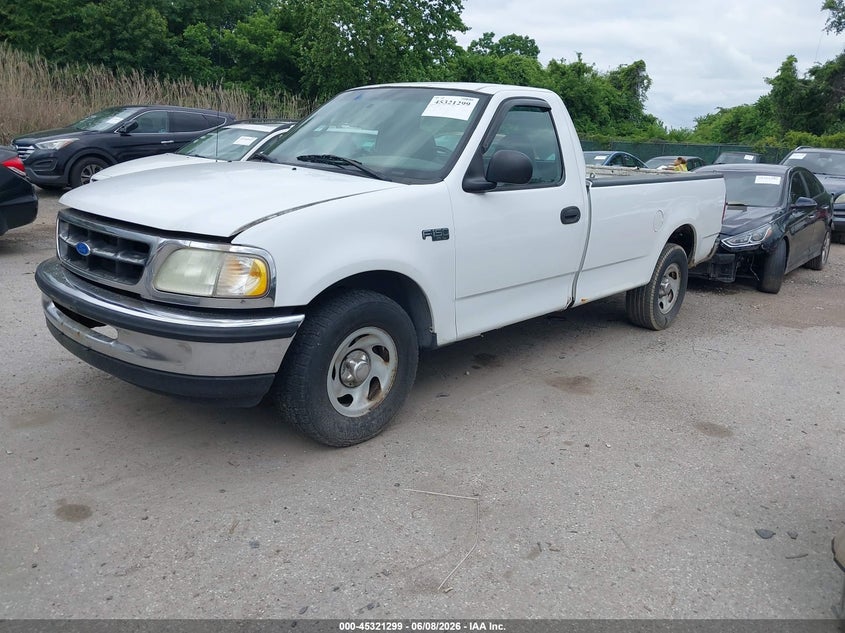 2002 Ford F-150 Xl/Xlt 1FTRF17272NA01249 photo 1