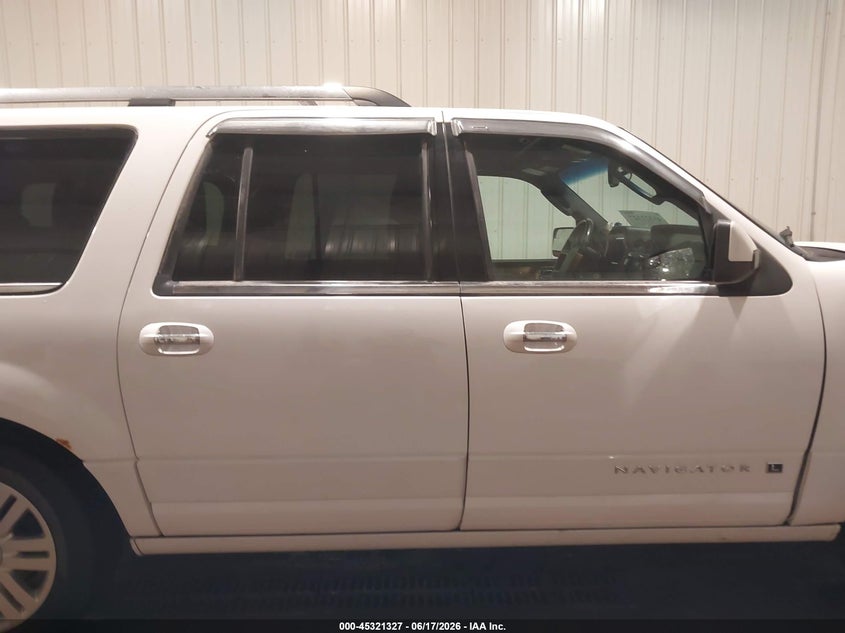 2014 Lincoln Navigator L VIN: 5LMJJ3J53EEL01426 Lot: 45321327