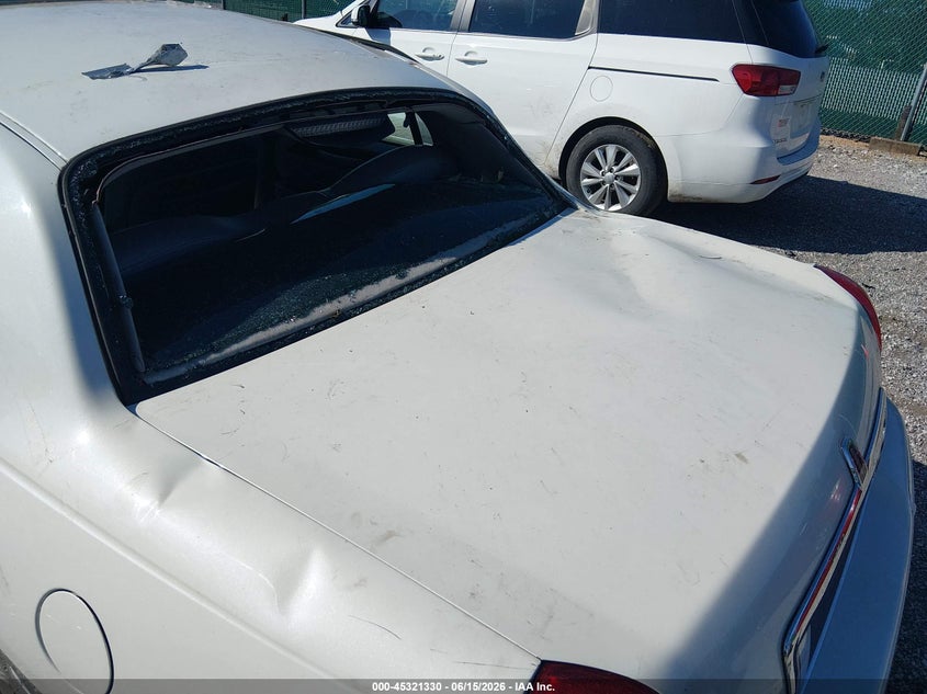 2004 Lincoln Town Car Ultimate VIN: 1LNHM83W64Y629805 Lot: 45321330
