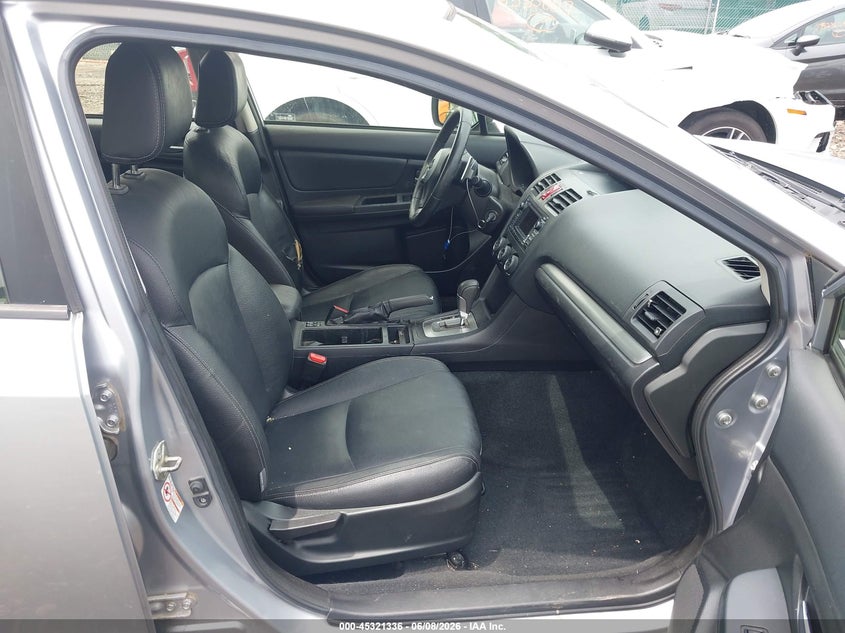 2013 SUBARU IMPREZA auction photo 5