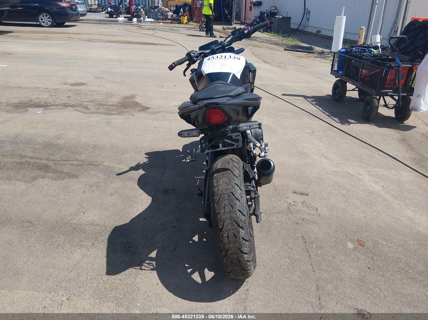2024 HONDA CB500 auction photo 6