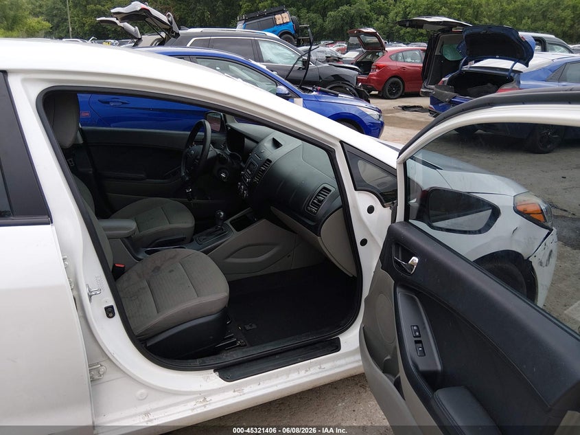 2014 KIA FORTE auction photo 5