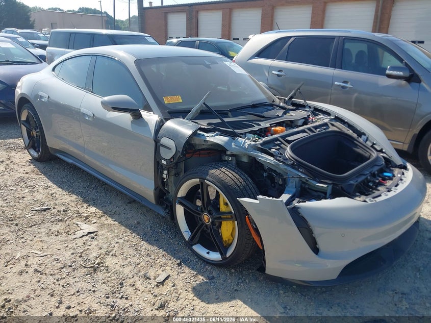 2021 PORSCHE TAYCAN auction photo 1
