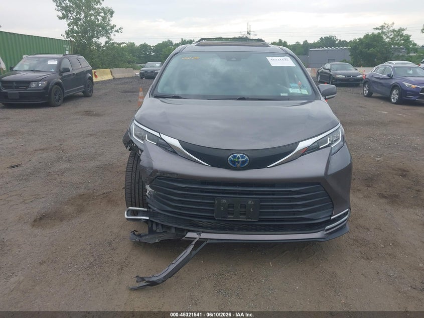 2021 Toyota Sienna Le VIN: 5TDKSKFC0MS008182 Lot: 45321541