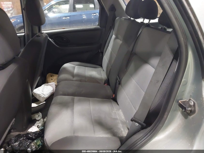 FORD ESCAPE 2005 VIN 1FMYU92Z95KA55660
