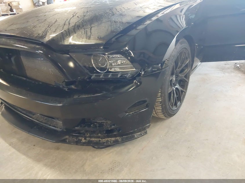 2013 Ford Mustang V6 VIN: 1ZVBP8AM9D5213250 Lot: 45321566