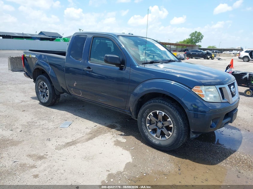 2016 NISSAN FRONTIER auction photo 1