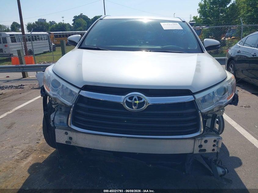 2014 TOYOTA HIGHLANDER auction photo 6