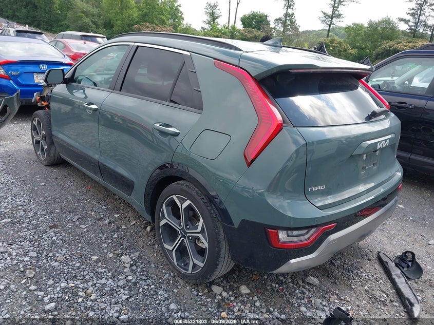 Vin: kndcr3lf7p5068782, lot: 45819735, kia niro plug-in hybrid sx touring 20233