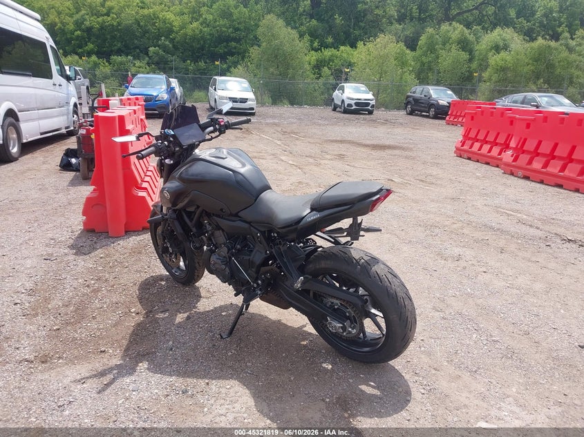 2024 YAMAHA MT07 auction photo 3
