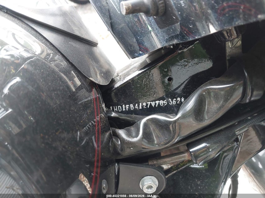 2007 HARLEY-DAVIDSON ROAD KING SPORT_BIKE 2