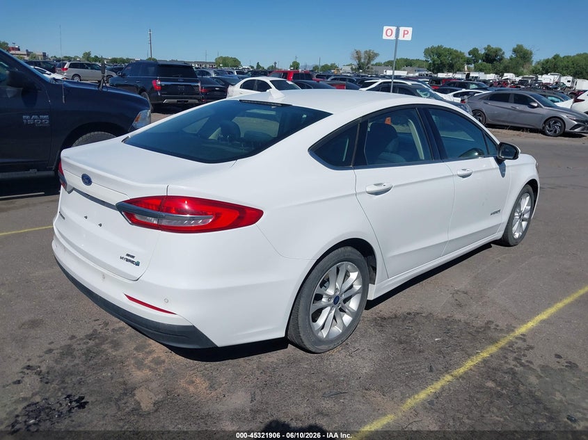 2019 FORD FUSION HYBRID auction photo 4