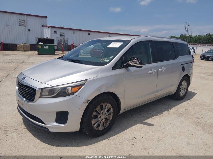 2016 KIA SEDONA auction photo 2