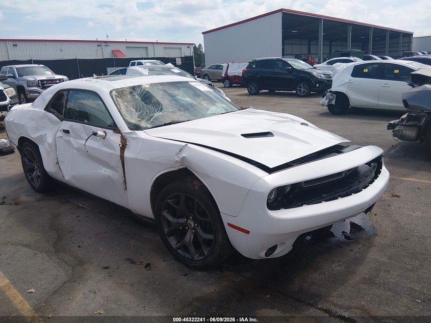 2018 DODGE CHALLENGER SXT PLUS
