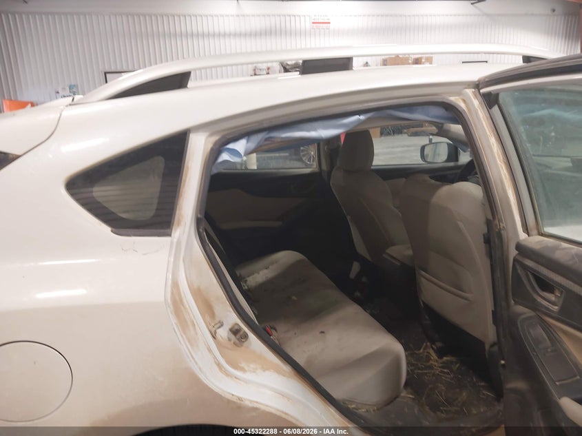 2018 SUBARU IMPREZA auction photo 8