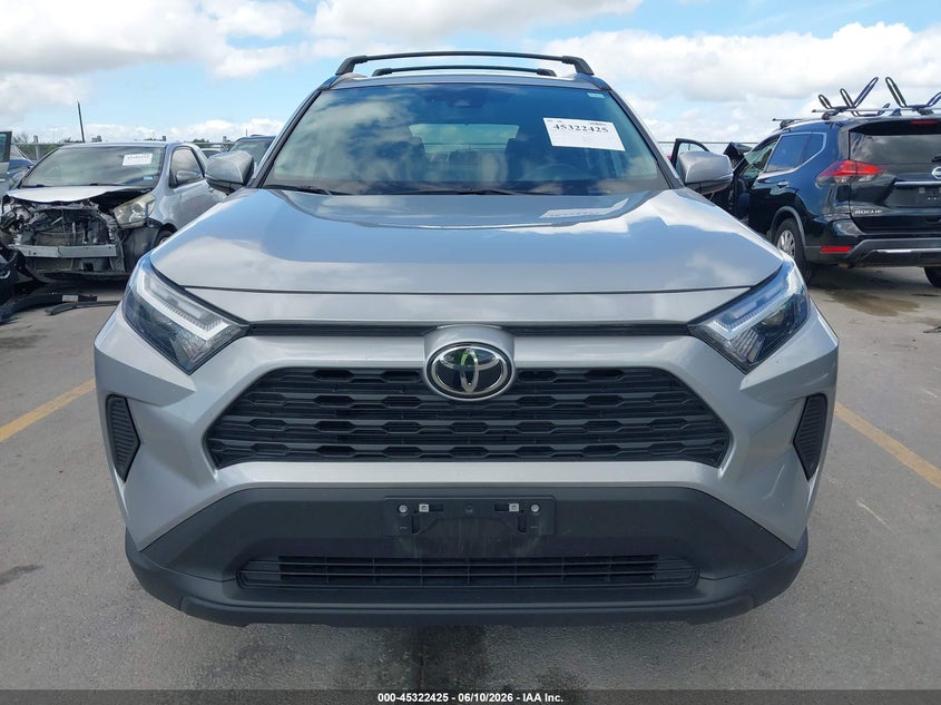 AtlanticExpress - Toyota RAV4