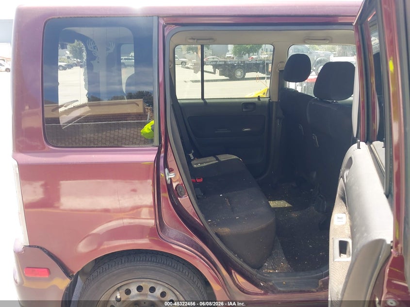 2005 Scion Xb VIN: JTLKT324050194378 Lot: 45322456