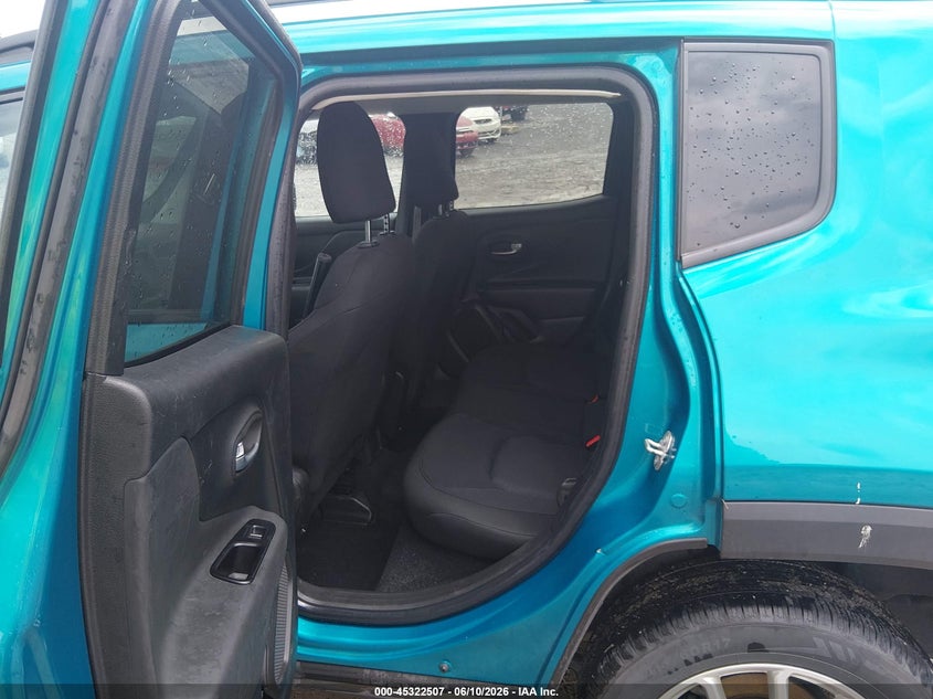 2022 JEEP RENEGADE auction photo 8