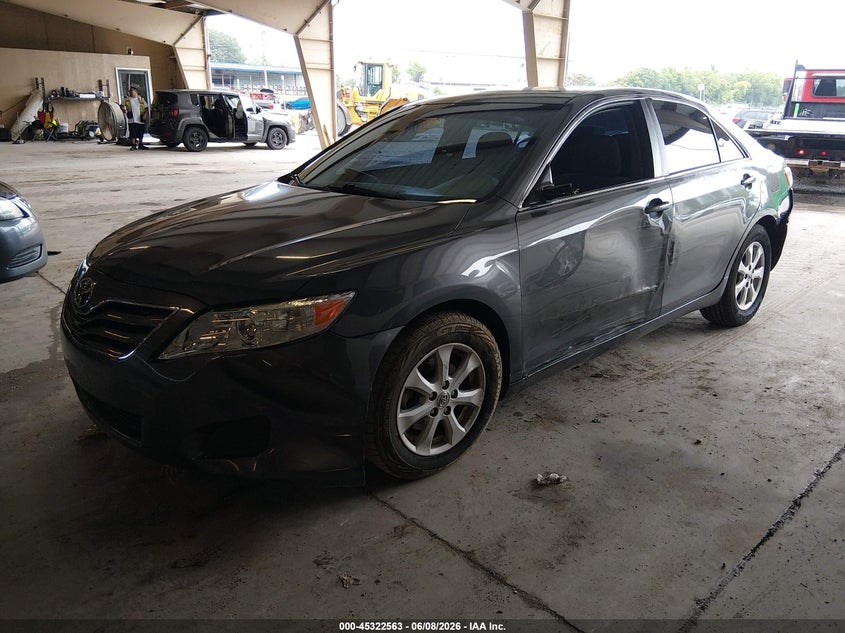 Vin: 4t4bf3ek7ar081044, lot: 45820496, toyota camry le 20102