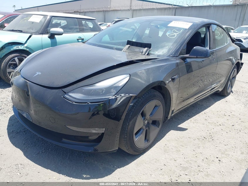 Vin: 5yj3e1ea0mf870621, lot: 45820574, tesla model 3 standard range plus rear-wheel drive 20212
