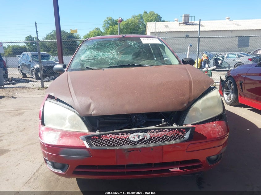 2005 Ford Focus Zx5 VIN: 3FAFP37N15R137230 Lot: 45322714