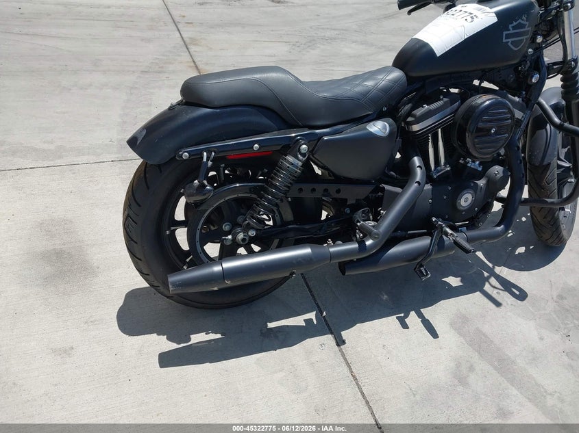 2019 HARLEY-DAVIDSON IRON MOTO 2