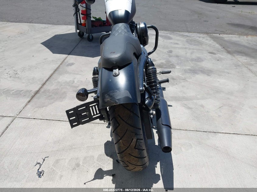 2019 HARLEY-DAVIDSON IRON MOTO 2