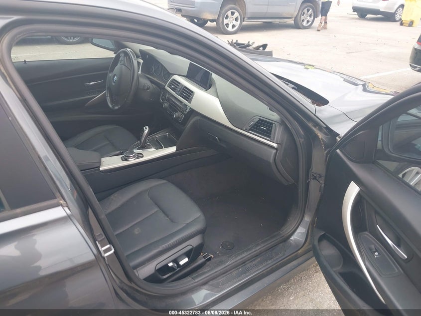 2017 BMW 320I XDRIVE · Фото 5