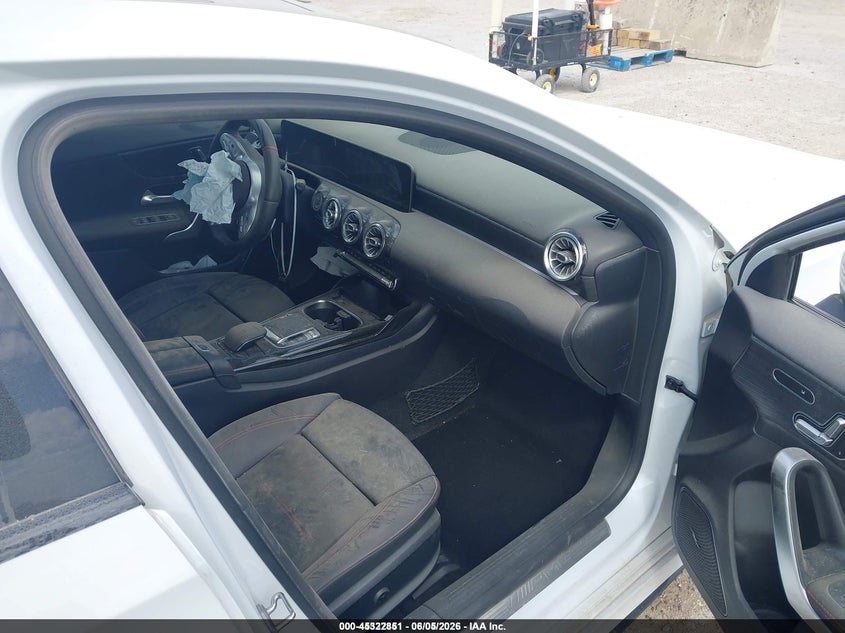 2020 MERCEDES-BENZ AMG A 35 auction photo 5