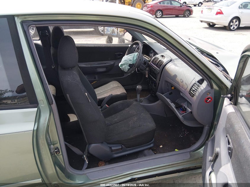 2004 HYUNDAI ACCENT auction photo 5
