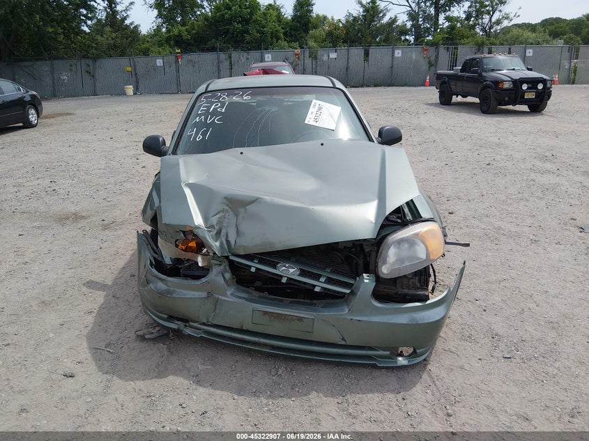 2004 HYUNDAI ACCENT auction photo 6
