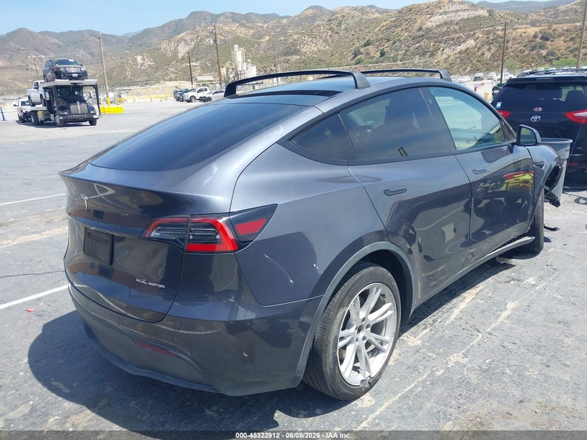 Vin: 5yjygdee4mf082218, lot: 45820846, tesla model y long range dual motor all-wheel drive 20214