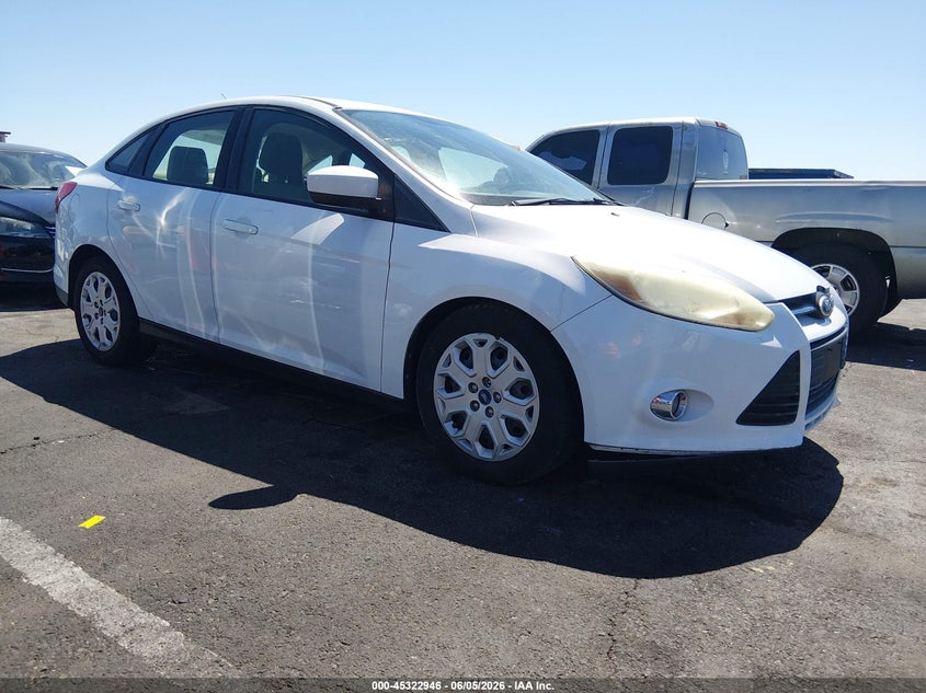 Vin: 1fahp3f27cl268545, lot: 45820879, ford focus se 2012 img_1