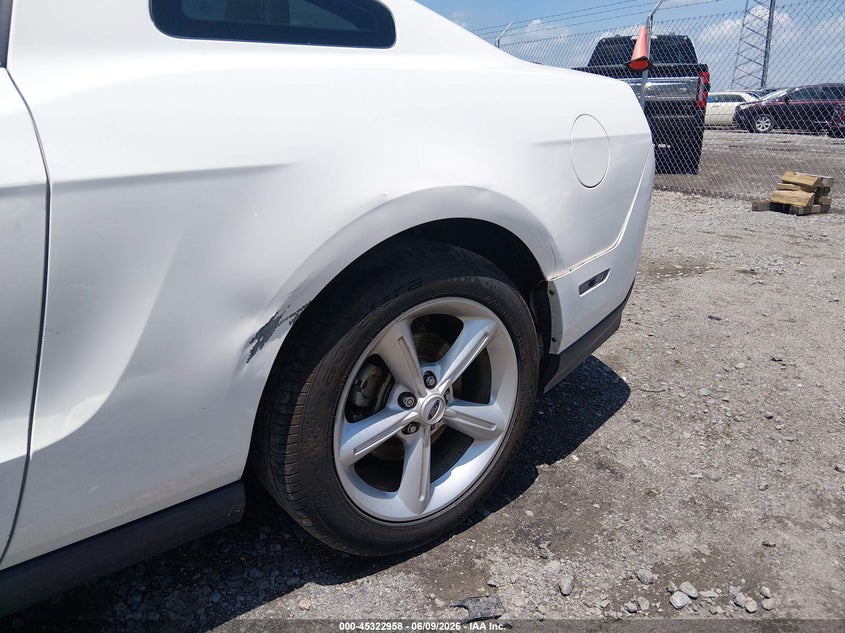 2012 Ford Mustang Gt Premium VIN: 1ZVBP8CF3C5213760 Lot: 45322958