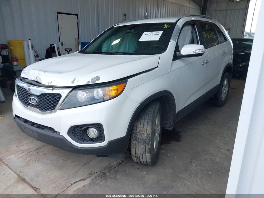 2013 KIA SORENTO auction photo 2